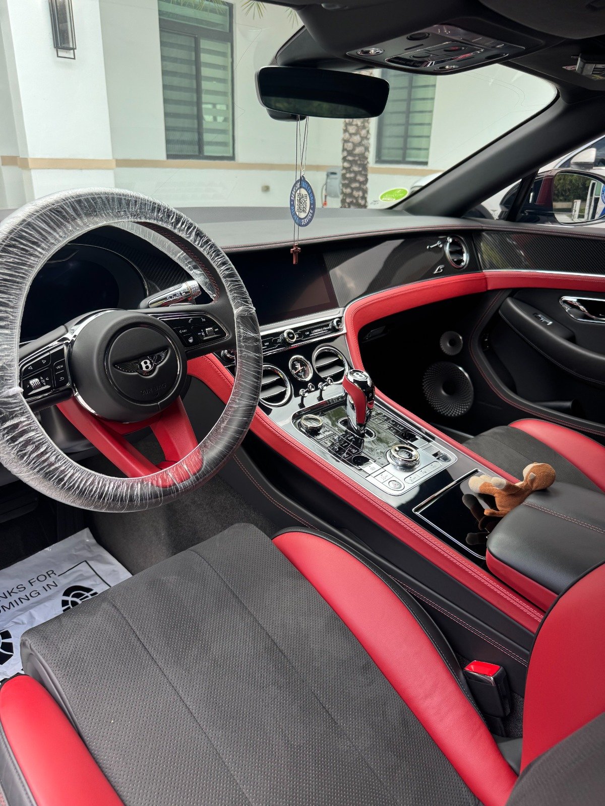 Detailing interior profundo con vapor y shampoo de tapicería — Pili Car Detailing